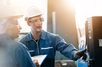                                      硕日上新了｜美标储能逆控机，乘风而来！                                 