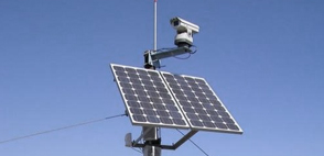 太阳能供电助力野外监控设备运行