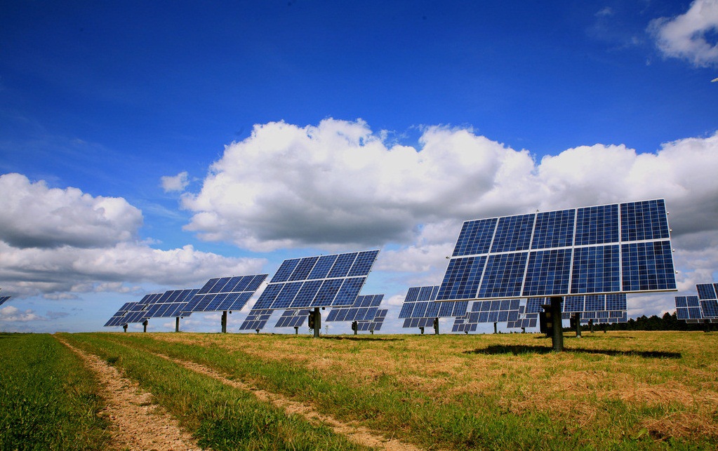 光伏发电遭遇“成长的烦恼